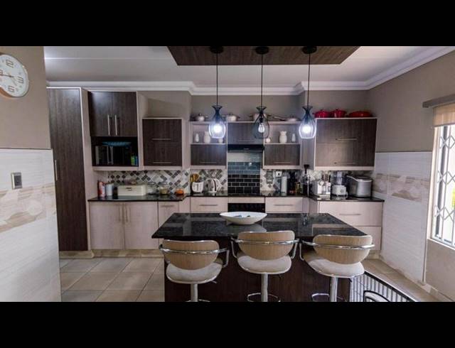 3 BEDROOM PROPERTY TO RENT IN TERENURE